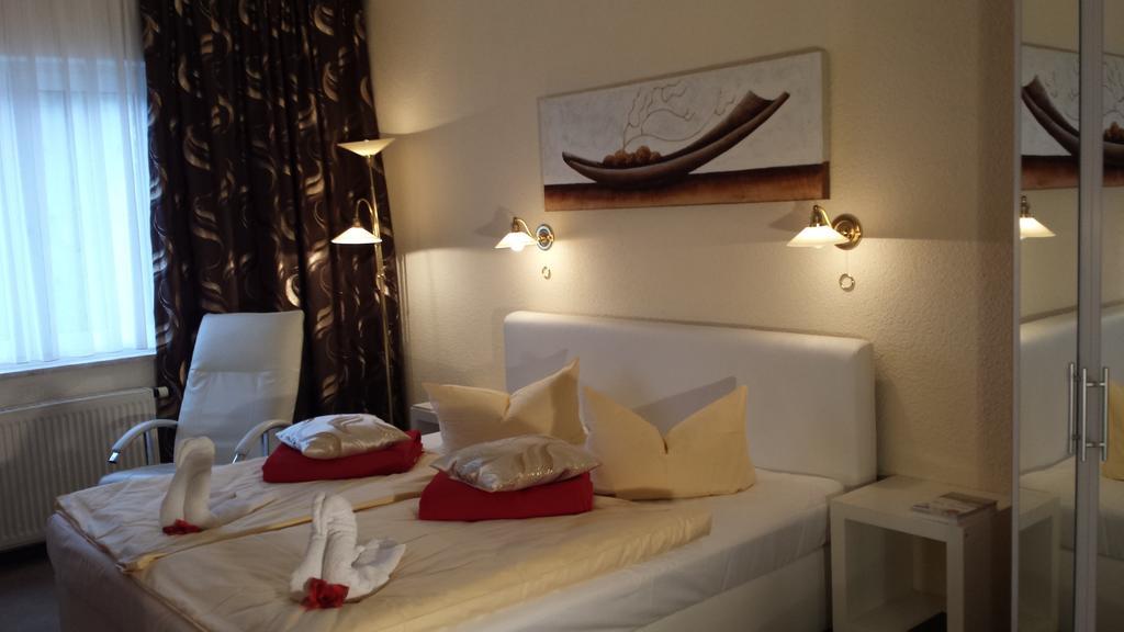Hotel Haufe Форст Екстериор снимка